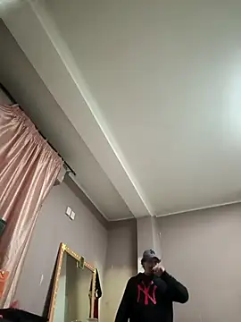 jvdzj-0  online show from November 6, 2025, 6:12 pm