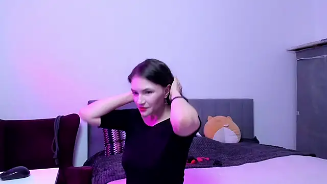 Snapshot of Katherine_Twilight chatting on October 16, 2025, 3:31 pm Katherine Twilight online show from October 16, 2025, 3:31 pm