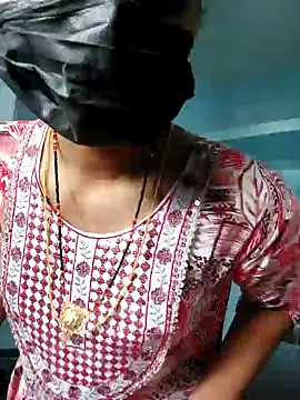 Snapshot of tight_pussy57 chatting on November 8, 2025, 5:11 am tight pussy57 online show from November 8, 2025, 5:11 am