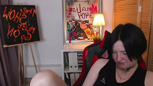 ayakskalermonss online show from December 4, 2025, 8:35 am