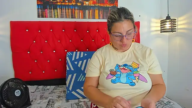 Snapshot of carolinacrus01 chatting on January 10, 2026, 6:36 pm carolinacrus01 online show from January 10, 2026, 6:36 pm