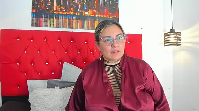 Snapshot of carolinacrus01 chatting on February 12, 2026, 4:40 pm carolinacrus01 online show from February 12, 2026, 4:40 pm