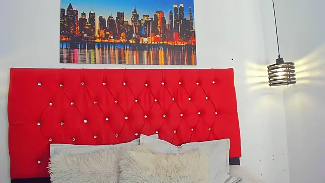 Snapshot of carolinacrus01 chatting on February 28, 2026, 6:07 pm carolinacrus01 online show from February 28, 2026, 6:07 pm