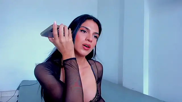 Snapshot of ISA_BELLA_VZL chatting on February 12, 2026, 3:45 pm ISA BELLA VZL online show from February 12, 2026, 3:45 pm