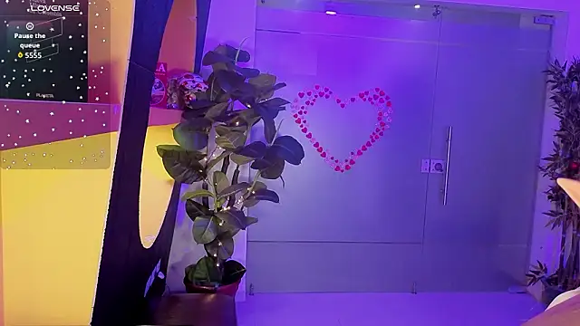 LiLLiAnderson online show from March 16, 2026, 12:09 pm