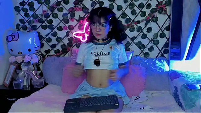 Snapshot of isabel_jaames chatting on May 28, 2026, 10:04 pm isabel jaames online show from May 28, 2026, 10:04 pm
