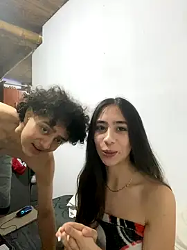 Snapshot of juliie_star chatting on November 8, 2025, 5:44 am juliie star online show from November 8, 2025, 5:44 am