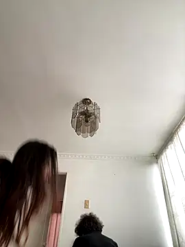 Snapshot of juliie_star chatting on September 19, 2025, 12:31 pm juliie star online show from September 19, 2025, 12:31 pm