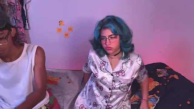 Andrewpetrikov  online show from September 15, 2025, 10:32 pm