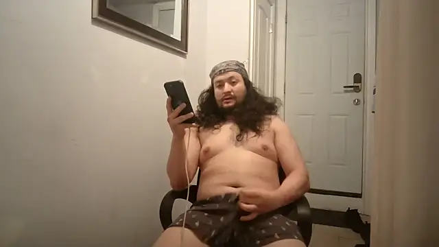 Snapshot of You-father chatting on January 7, 2026, 7:19 pm You-father online show from January 7, 2026, 7:19 pm