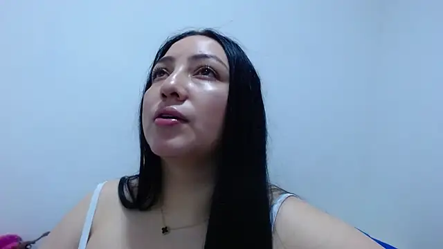 carolina zabala 19 online show from April 13, 2026, 10:58 pm