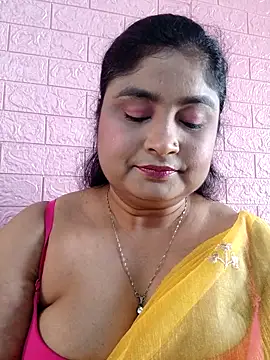 hornyriyanka online show from April 12, 2026, 2:48 am