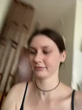 Snapshot of milanabaileys_ chatting on July 10, 2026, 10:15 am milanabaileys online show from July 10, 2026, 10:15 am
