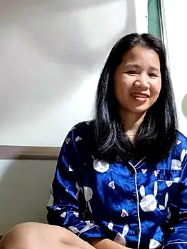 Maria2299 online show from November 4, 2025, 3:49 pm