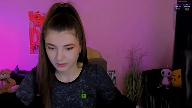 lissa night online show from November 9, 2025, 9:46 am