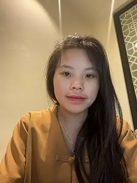 Snapshot of Bella_7777 chatting on May 24, 2026, 1:33 pm Bella 7777 online show from May 24, 2026, 1:33 pm