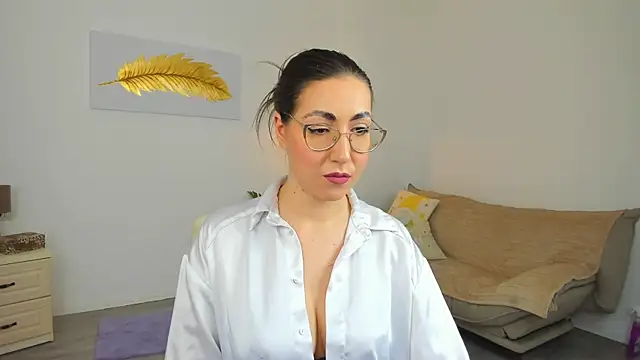 Kylie Kathy online show from April 15, 2026, 6:34 pm