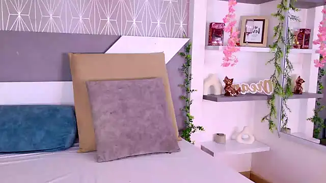 Celine Lee online show from October 13, 2025, 5:36 pm