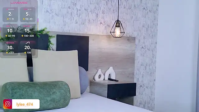 Snapshot of Celine_Lee chatting on March 2, 2026, 2:35 pm Celine Lee online show from March 2, 2026, 2:35 pm