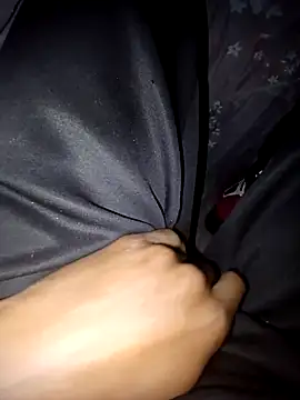 Snapshot of GhostYangempela chatting on October 3, 2025, 9:33 am GhostYangempela online show from October 3, 2025, 9:33 am