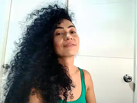Snapshot of Koral369 chatting on May 19, 2026, 7:32 pm Koral369 online show from May 19, 2026, 7:32 pm