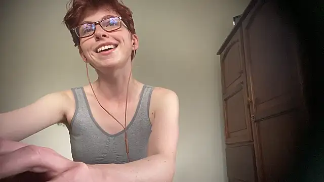 Snapshot of nyxofempusa chatting on October 17, 2025, 7:15 pm nyxofempusa online show from October 17, 2025, 7:15 pm