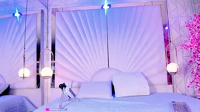 Snapshot of VesperVelvet chatting on May 3, 2026, 5:12 am VesperVelvet online show from May 3, 2026, 5:12 am