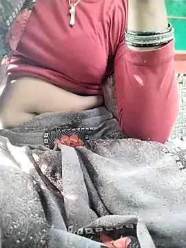 juhijaan2005 online show from November 14, 2025, 7:45 am