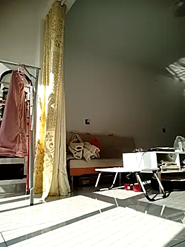 Snapshot of chengcheng12 chatting on November 20, 2025, 1:28 am chengcheng12 online show from November 20, 2025, 1:28 am