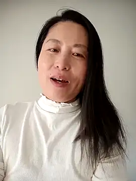 Snapshot of chengcheng12 chatting on October 29, 2025, 1:04 am chengcheng12 online show from October 29, 2025, 1:04 am