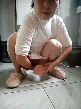 Snapshot of chengcheng12 chatting on October 30, 2025, 12:53 am chengcheng12 online show from October 30, 2025, 12:53 am