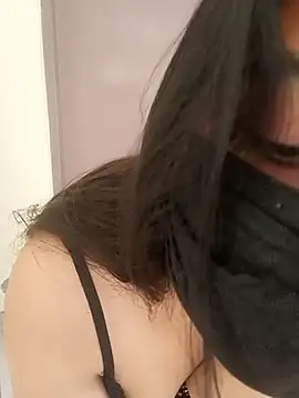 Snapshot of nishaa_baby chatting on October 3, 2025, 5:09 am nishaa baby online show from October 3, 2025, 5:09 am
