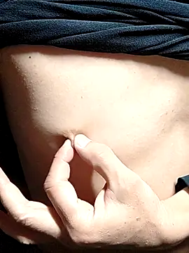 Snapshot of 25monster chatting on January 13, 2026, 5:50 pm 25monster online show from January 13, 2026, 5:50 pm