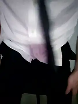 Snapshot of 111owo111 chatting on February 17, 2026, 2:25 pm 111owo111 online show from February 17, 2026, 2:25 pm