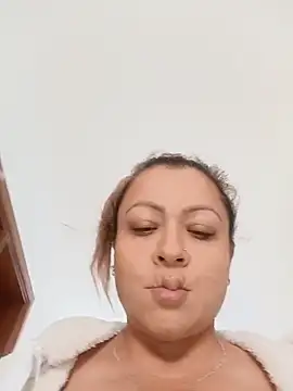 Asuna yuuky online show from July 26, 2026, 3:19 pm
