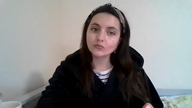 Snapshot of DInaraXRose chatting on December 3, 2025, 11:53 am DInaraXRose online show from December 3, 2025, 11:53 am