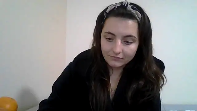 Snapshot of DInaraXRose chatting on October 3, 2025, 10:39 am DInaraXRose online show from October 3, 2025, 10:39 am