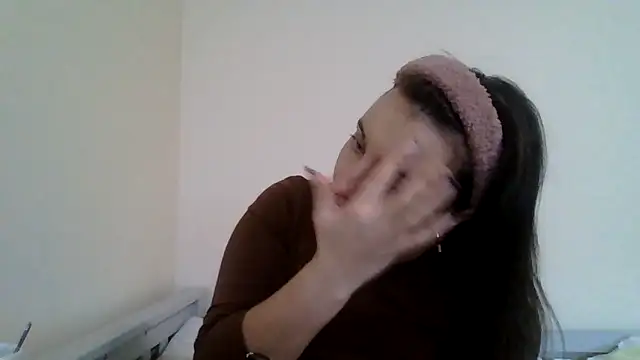 Snapshot of DInaraXRose chatting on October 21, 2025, 9:30 am DInaraXRose online show from October 21, 2025, 9:30 am