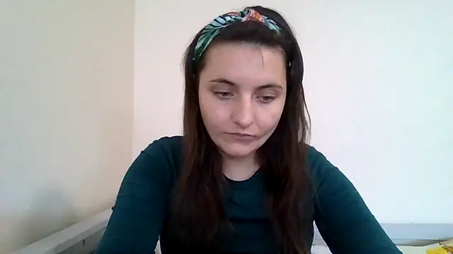 Snapshot of DInaraXRose chatting on November 6, 2025, 11:14 am DInaraXRose online show from November 6, 2025, 11:14 am