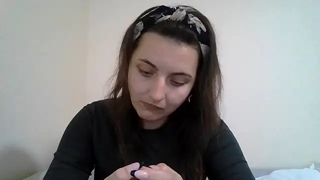 Snapshot of DInaraXRose chatting on October 9, 2025, 10:38 am DInaraXRose online show from October 9, 2025, 10:38 am