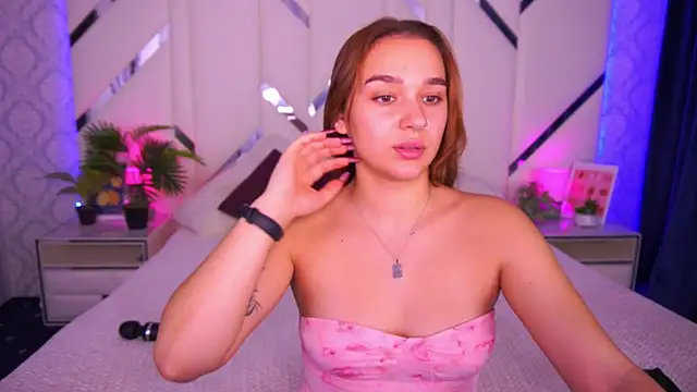 UrMuseOn online show from October 29, 2025, 2:49 pm