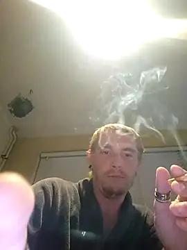 piercingpik online show from November 24, 2025, 9:48 pm