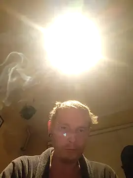 piercingpik online show from April 12, 2026, 11:19 pm