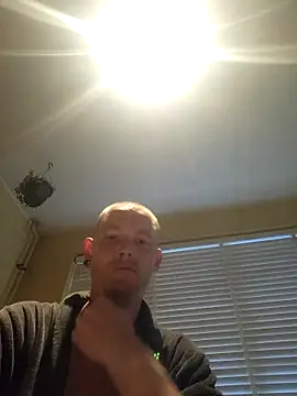 piercingpik online show from June 2, 2026, 7:36 pm