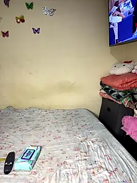 Snapshot of Vliacoooper2 chatting on November 8, 2025, 7:12 am Vliacoooper2 online show from November 8, 2025, 7:12 am