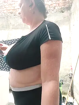 Snapshot of Miss-tetas chatting on October 24, 2025, 4:50 pm Miss-tetas online show from October 24, 2025, 4:50 pm