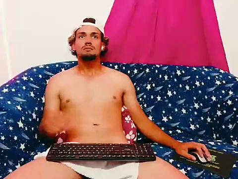 cristian-gp online show from October 8, 2025, 3:08 am