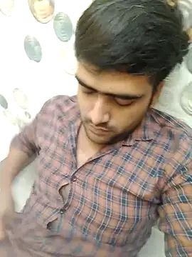 Snapshot of billy_5177 chatting on October 29, 2025, 8:24 am billy 5177 online show from October 29, 2025, 8:24 am