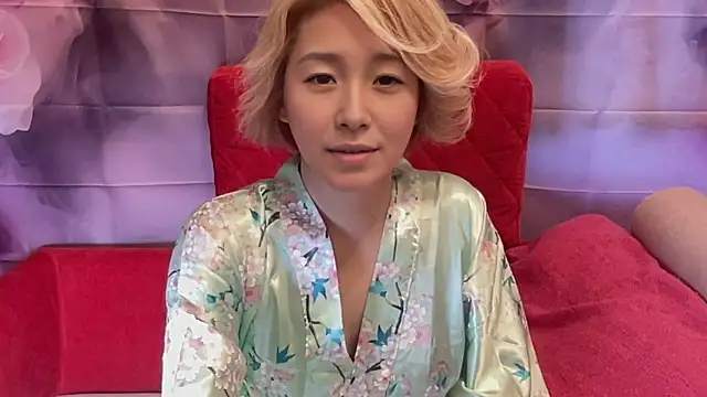 Snapshot of kimagure-fu- chatting on October 20, 2025, 7:20 am kimagure-fu- online show from October 20, 2025, 7:20 am