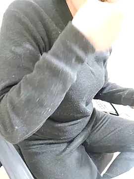 Pihu Chopra online show from December 2, 2025, 3:47 pm